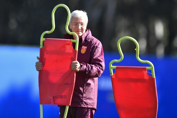 里皮首秀取得开门红 国足热身5球战胜武汉卓尔